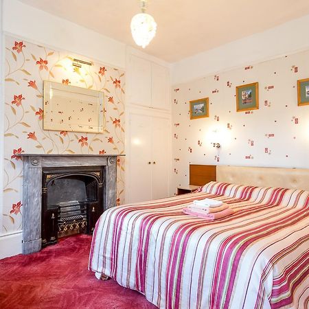 The Abbey Hotel Тьюксбери Экстерьер фото